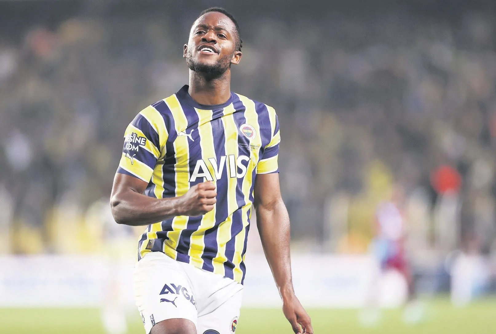 Fener’de ayrılık rüzgarı