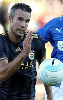 Persie'nin karın ağrısı buymuş!