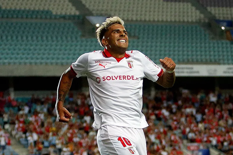 Fenerbahçe durdurulamıyor! Transferde 2 imza daha yolda - 17