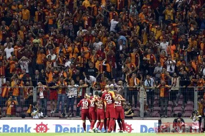 Galatasaray-Kasımpaşa maçı sonrası Rıdvan Dilmen’den flaş yorum: Falcao ve Diagne...
