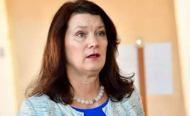 baskan-erdoganin-aciklamalarindan-sonra-isvecten-geri-adim-geldi-disisleri-bakani-ann-lindeden-pkk-aciklamasi-1652571567801.jpeg Başkan Erdoğan'ın açıklamalarından sonra İsveç'ten geri adım geldi! Dışişleri Bakanı Ann Linde'den PKK açıklaması-2