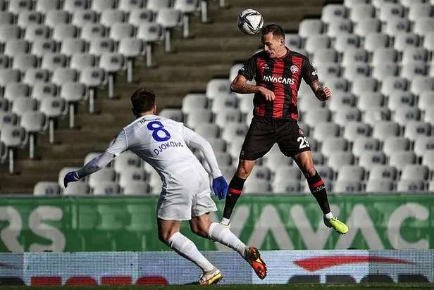 fatih-karagumruk-2-0-caykur-rizespor-mac-sonucu-1642259708305.jpeg Fatih Karagümrük 2-0 Çaykur Rizespor | MAÇ SONUCU-3