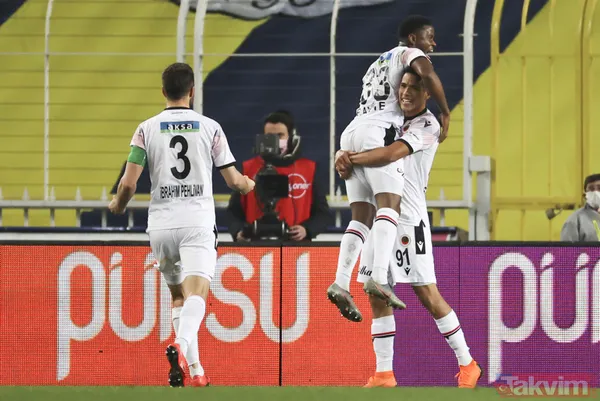 Gençlerbirliği maçı sonrası Fenerbahçe'ye çok sert eleştiri: En büyük problem... - 8