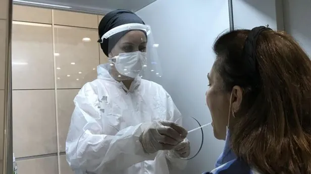 istanbul-havalimani-ve-sabiha-gokcen-havalimaninda-25-saatte-sonuc-veren-koronavirus-testi-1603303543140.jpeg