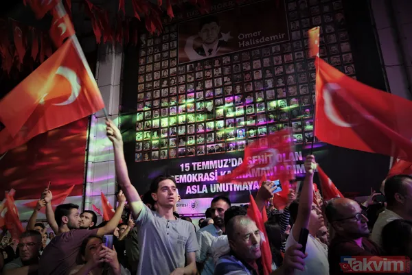 15 Temmuz anma etkinliklerinde meydanlar doldu taştı - 3