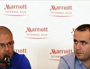 Alex'in basın toplantısından kareler