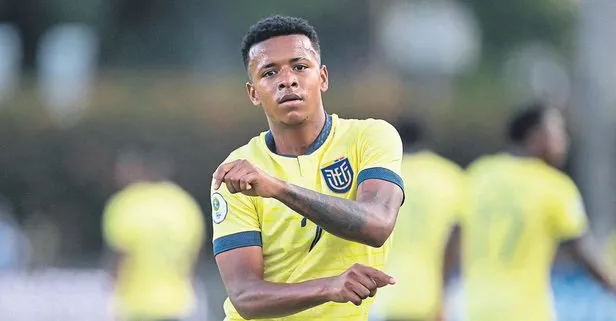 Beşiktaş sağ kanat oyuncusu Keny Arroyo’yu transfer etti!