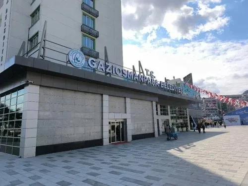 300-bin-dolar-iddiasi-da-iddianamede-hakan-bahcetepe-hakkinda-istenen-ceza-belli-oldu-1778771577569.jpeg Aziz İhsan Aktaş'ı tanımadığını söyledi! Hakan Bahçetepe hakkında 300 bin dolarlık rüşvet iddiası: İstenen ceza belli oldu-3