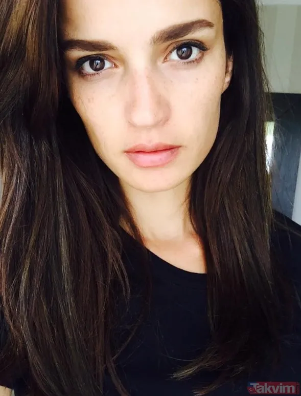 Selin Demiratar son haliyle ortaya çıktı! Kenan İmirzalıoğlu'nun partneri sessiz sedasız evlenmişti görenler: "Eskimeyen güzellik" - 5