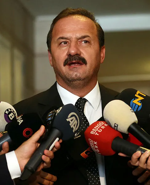 Son dakika: İYİ Parti'den HDP ve CHP isteği ile tasfiye edilen Yavuz Ağıralioğlu ilk kez konuştu: Karar bana bildirilmemişti-3