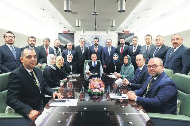 Başkan Erdoğan, Tahran dönüşü gazetecilerin sorularını yanıtladı