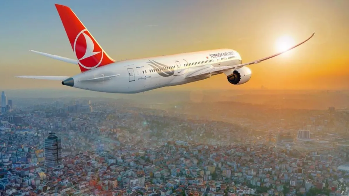 thy-ucaginin-kanadi-antalya-havalimaninda-antene-carpti-267-yolcu-guvenle-tahliye-edildi-1781209863593.jpeg THY uçağının kanadı Antalya Havalimanı'nda antene çarptı: 267 yolcu güvenle tahliye edildi-4