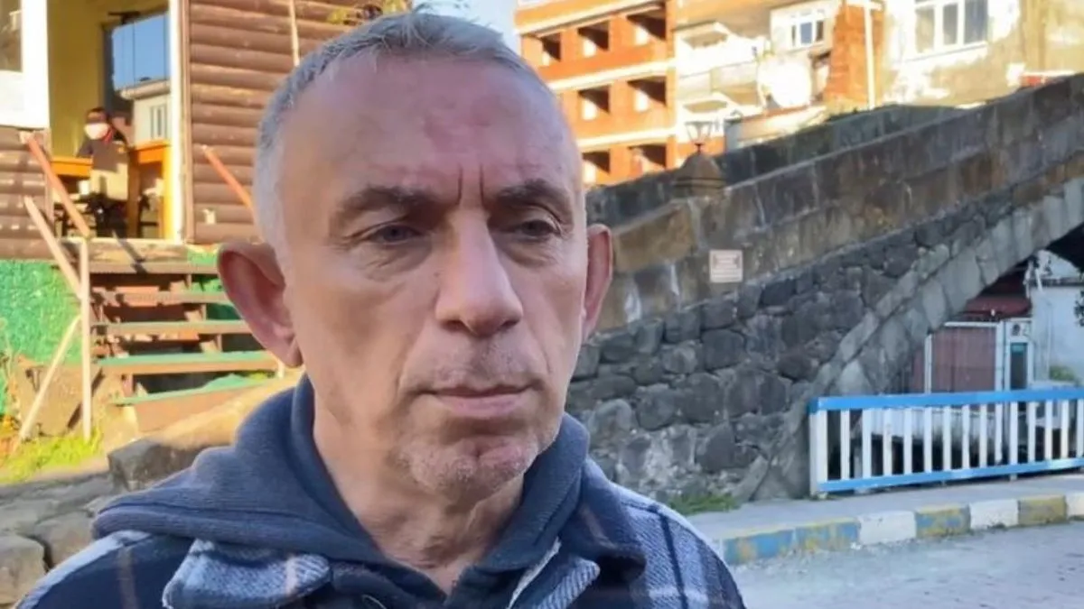Artvin'de bir vatandaş bankadan fazla verilen 100 bin lirayı iade etti