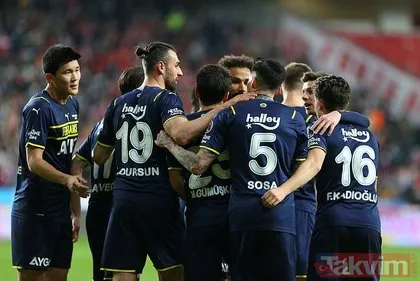 İsmail Kartal’dan sürpriz kadro! Fenerbahçe - Altay maçı muhtemel 11’leri belli oldu