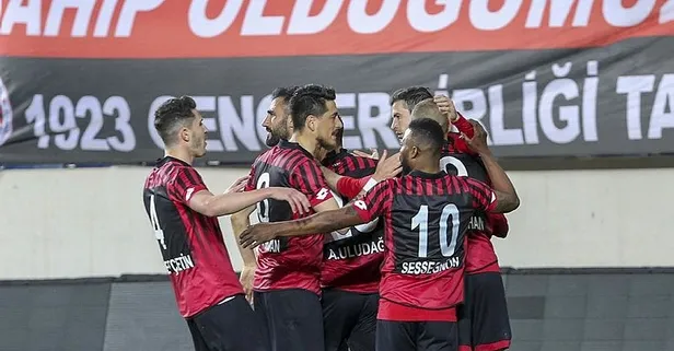 Gençlerbirliği zirveye oturdu