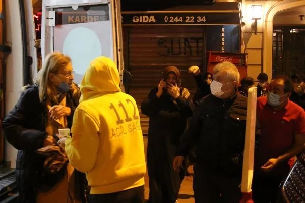 SON DAKİKA: Taksim'de korkutan yangın! Kedisinin öldüğünü öğrenen kadın gözyaşlarını tutamadı: O benim çocuğumdu-4