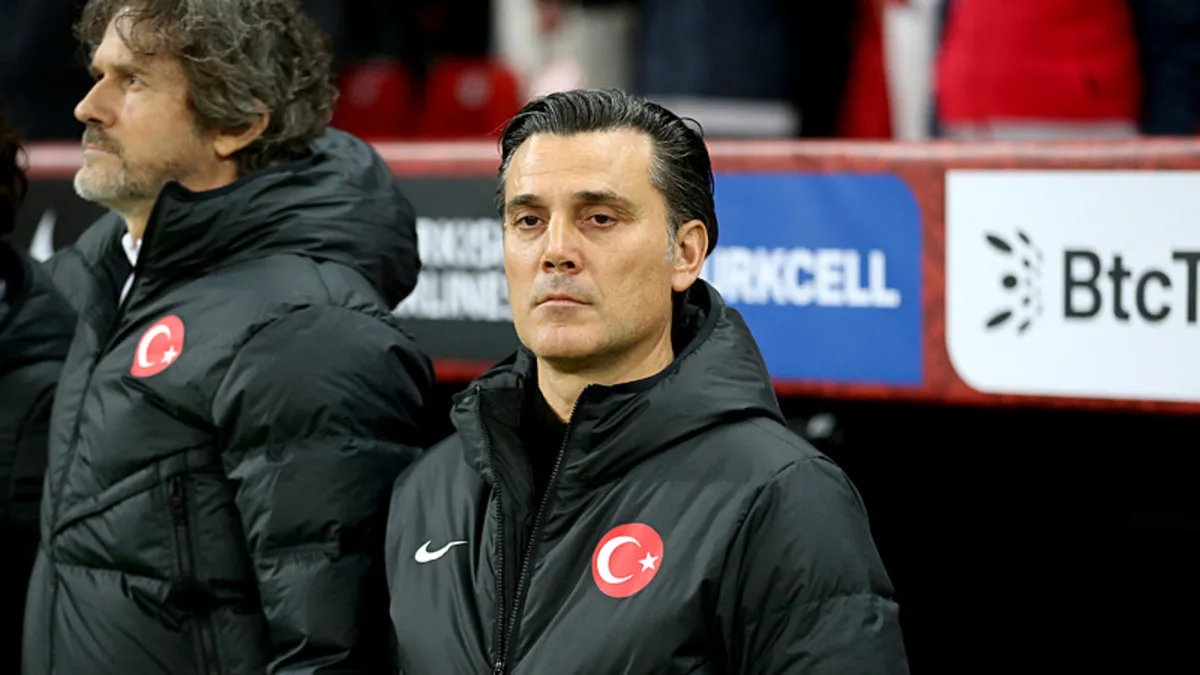 TFF Vincenzo Montella ile devam dedi spor yazarları durumu değerlendirdi! Yerli hoca lazım
