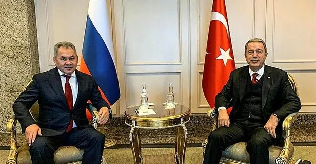 Bakan Akar Rus mevkidaşı ile görüştü