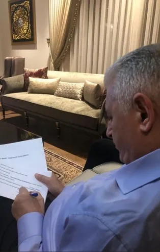 Binali Yıldırım konuşmasını hazırladı!