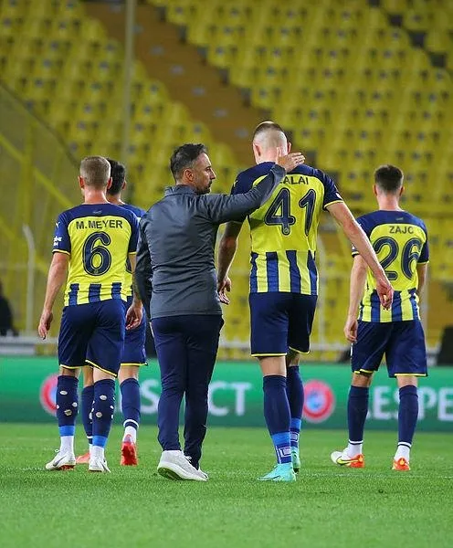 Fenerbahçe'nin başı dertte! Olympiakos maçında hem takım hem de taraftar iyi sınav veremedi-2