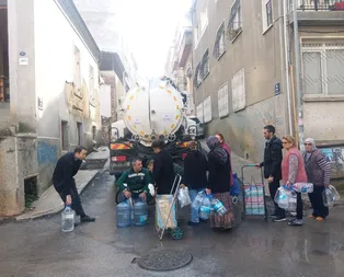 İzmirde su rezaleti! Vatandaşlar isyan etti: Yazıklar olsun