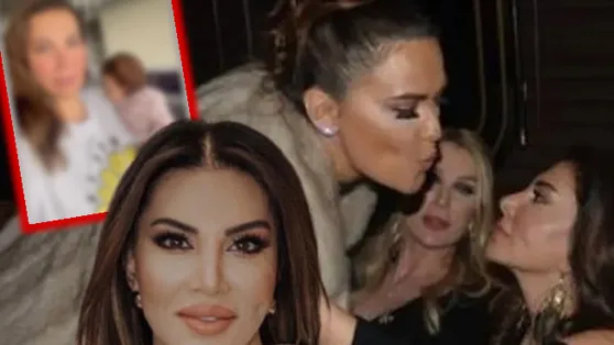 Demet Akalın kendi sayfasında paylaştı: Kızlar torunlar buluşsun! 2 çocuk annesi Ebru Yaşar 3. bebeğimi kucağıma aldım deyip duyurdu!
