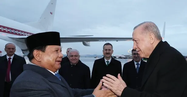 Başkan Erdoğan’dan Endonezya Cumhurbaşkanı Prabowo Subianto’ya Gökbey ile özel karşılama
