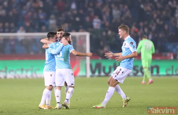 Trabzonspor - Gaziantep FK maçında ilginç olay! Arda Akbulut kaleye geçince Muhammet Taha Tepe maça motosikletle yetişti - 10
