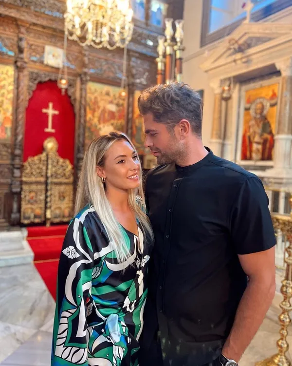 sude-burcu-ile-mert-ocal-doludizgin-devam-ediyor-survivor-asiklari-sosyal-medyayi-salladi-nisa-bolukbasi-elind-1657904455509.jpg Sude Burcu ile Mert Öcal doludizgin devam ediyor! Survivor aşıkları sosyal medyayı salladı! Nisa Bölükbaşı elinden geleni yapmıştı...-7