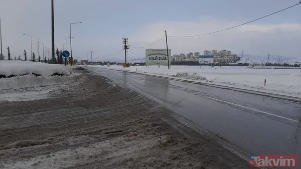 SON DAKİKA: Kar sonrası kaza trafiği kilitledi! Bursa-İzmir yolunda 10 kilometrelik araç kuyruğu - 13