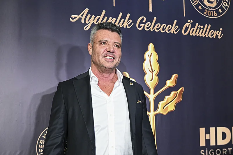 Fenerbahçe'nin eski yıldızı dönüyor! Transfer için Mourinho da devrede - 7