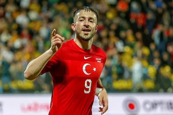 galatasaray-halil-dervisoglu-transferini-resmen-duyurdu-besiktastan-flas-aciklama-geldi-1689441668903.jpeg Galatasaray Halil Dervişoğlu transferini resmen duyurdu: İmza için İstanbul'a geldi! Beşiktaş'tan açıklama-7