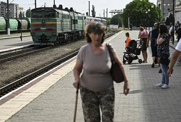 Başkan Erdoğan'dan peş peşe kritik temaslar: Önce Zelenski ardından Putin ile görüştü-8