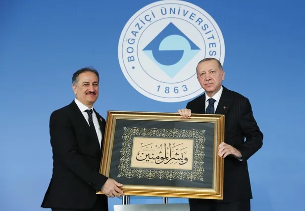 bogazici-universitesine-teknoloji-ussu-baskan-erdogan-acikladi-ulkemize-guc-katacak-1654852774783.jpeg Boğaziçi Üniversitesi'ne teknoloji üssü! Başkan Erdoğan açıkladı: Ülkemize güç katacak-7