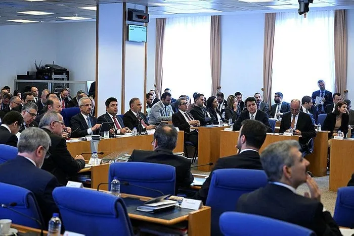 Ulaştırma ve Altyapı Bakanı Abdulkadir Uraloğlu açıkladı: Zengezur Koridoru'ndaki demir yolunun 224 KM'lik ihalesi yapıldı-6