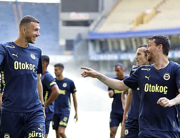 Lille mesaisi sürüyor