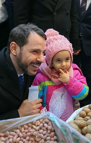 Bakan Albayrak'tan İzmir paylaşımı