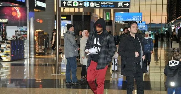 Ryan Babel Hollanda Ya Gitti Takvim