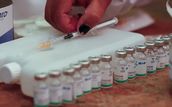 salgindan-en-cok-etkilenen-ulkelerden-olan-hindistan-rusyanin-sputnik-v-asisinin-uretimini-onayladi-1622929249150.jpg Salgından en çok etkilenen ülkelerden olan Hindistan, Rusya'nın "Sputnik V" aşısının üretimini onayladı-2