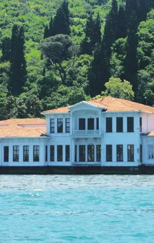 Kıbrıslı Yalısı filmleri aratmayan olaylara tanıklık etti