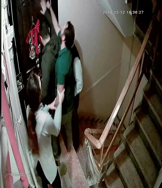 İstanbul'da akılalmaz olay! Komşusuna 'uyuyamıyorum' mesajı attı olanlar oldu!-1