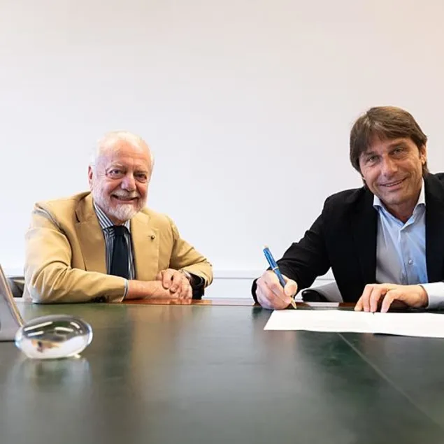 Napoli’de Conte dönemi