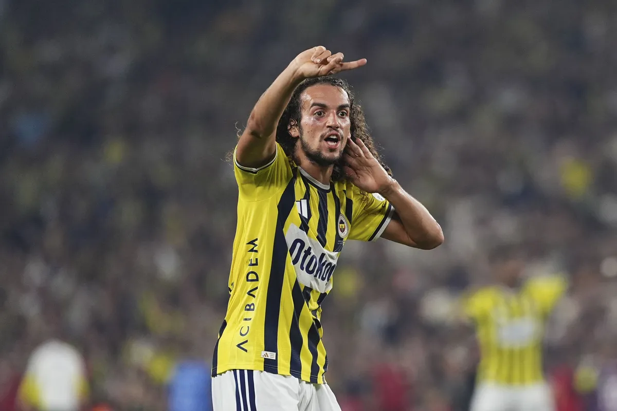 1790349432892.jpg İtiraz sonuç verdi! Fenerbahçeli Guendouzi'nin cezasına UEFA'dan indirim: Resmen açıklandı-3