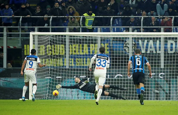 interin-kalecisi-handanovic-koronaviruse-yakalandi-1616010869210.jpg Inter'in kalecisi Handanovic koronavirüse yakalandı-2