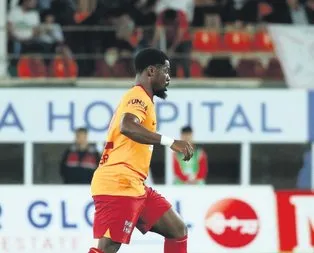 Serge Aurier vasatı aşamadı