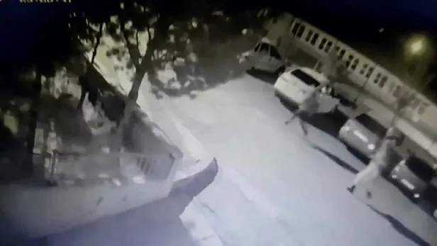 SON DAKİKA: Sivas'ta hareketli gece: Yüksek ses çıkaran havai fişek patlaması vatandaşları tedirgin etti-2