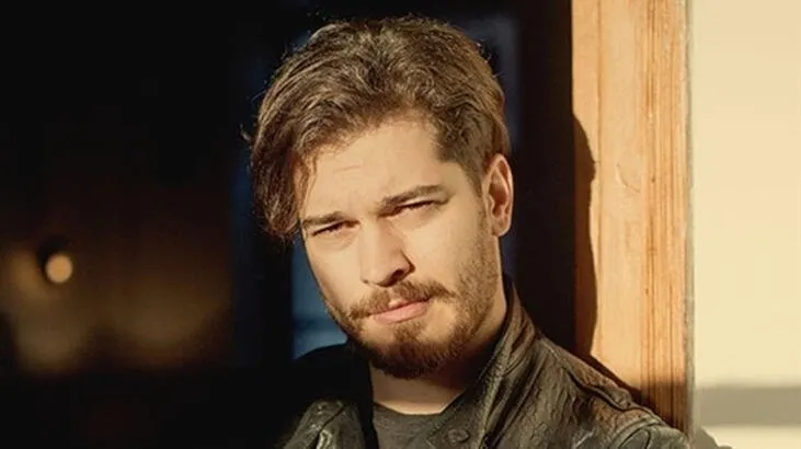 67'lik Semra Özdamar’ın son haline bakın! “Yıllar ona acımamış” Yeşilçam efsanesi Hababam Sınıfı'nın masum yüzlü Semra hocasıydı... - 39