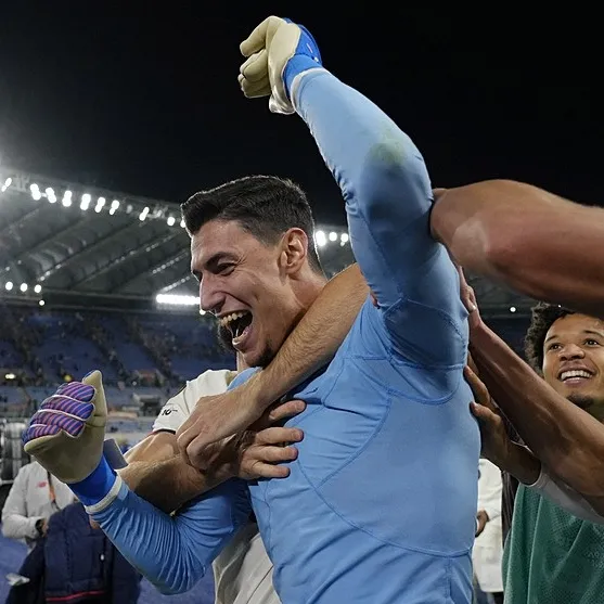 Berke kalesinde devleşti