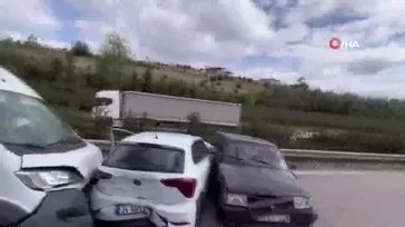 Bursa’da otobanda zincirleme kaza: 3 araç birbirine girdi