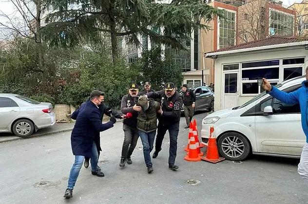 Hemşire Ömür Erez’in ölümünde katil Rahmi Uygun ve Musa Teymur tutuklama talebiyle mahkemeye sevk edildi